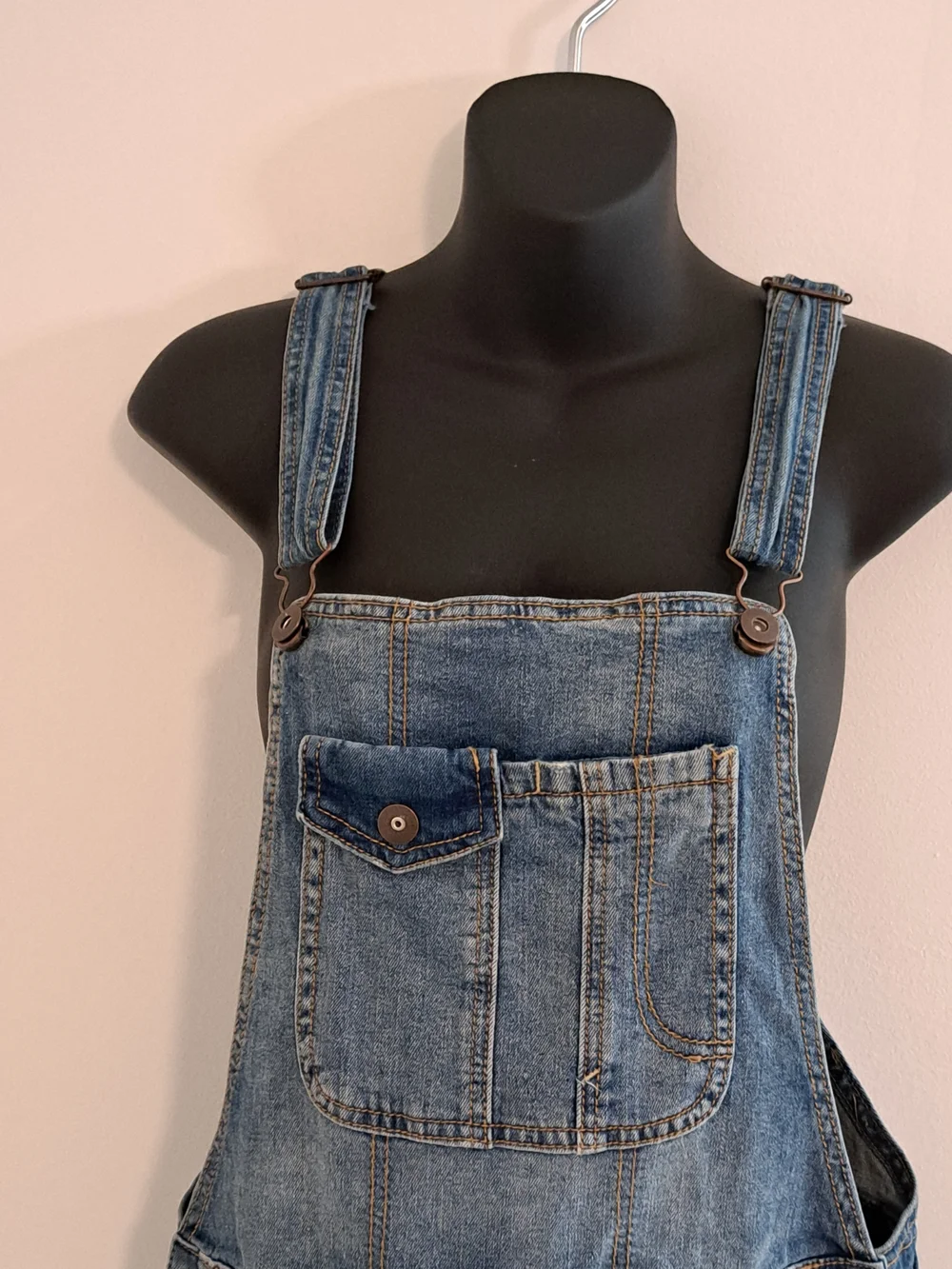No Boundaries Distressed Blue Denim Short Overalls Juniors 7/9 - Picture 7 of 11